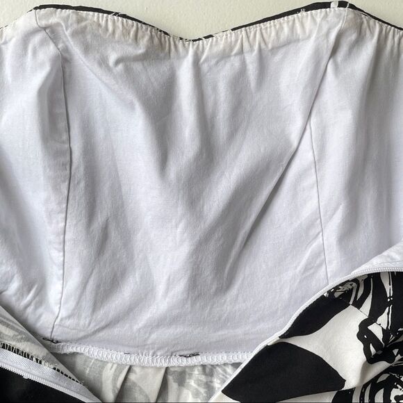 Strapless Black & White Sheath Dress With Roses S - Picture 6 of 9